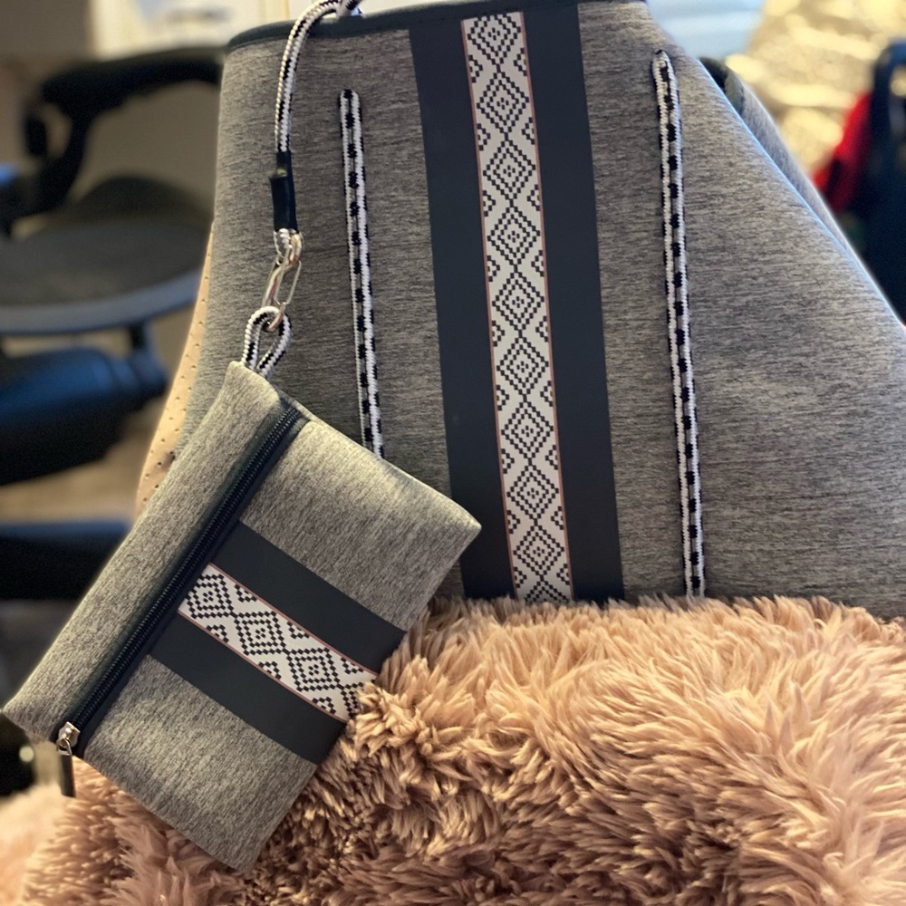 Neoprene tote